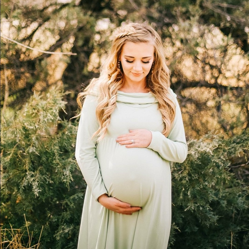Maternity dress